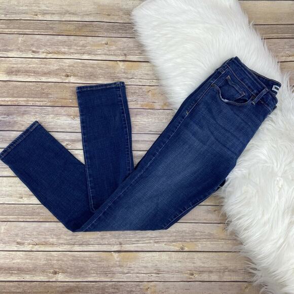 Levi's Women's Mid Rise Skinny Jeans Size 8 Dark Wash Zipper Fly Stretch - Picture 2 of 6